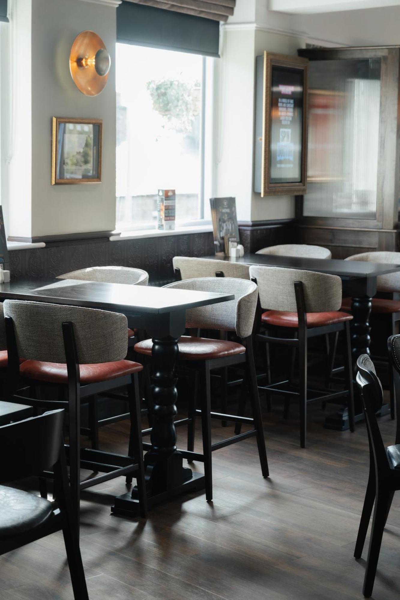 Black Dog Inn 博尔顿 外观 照片