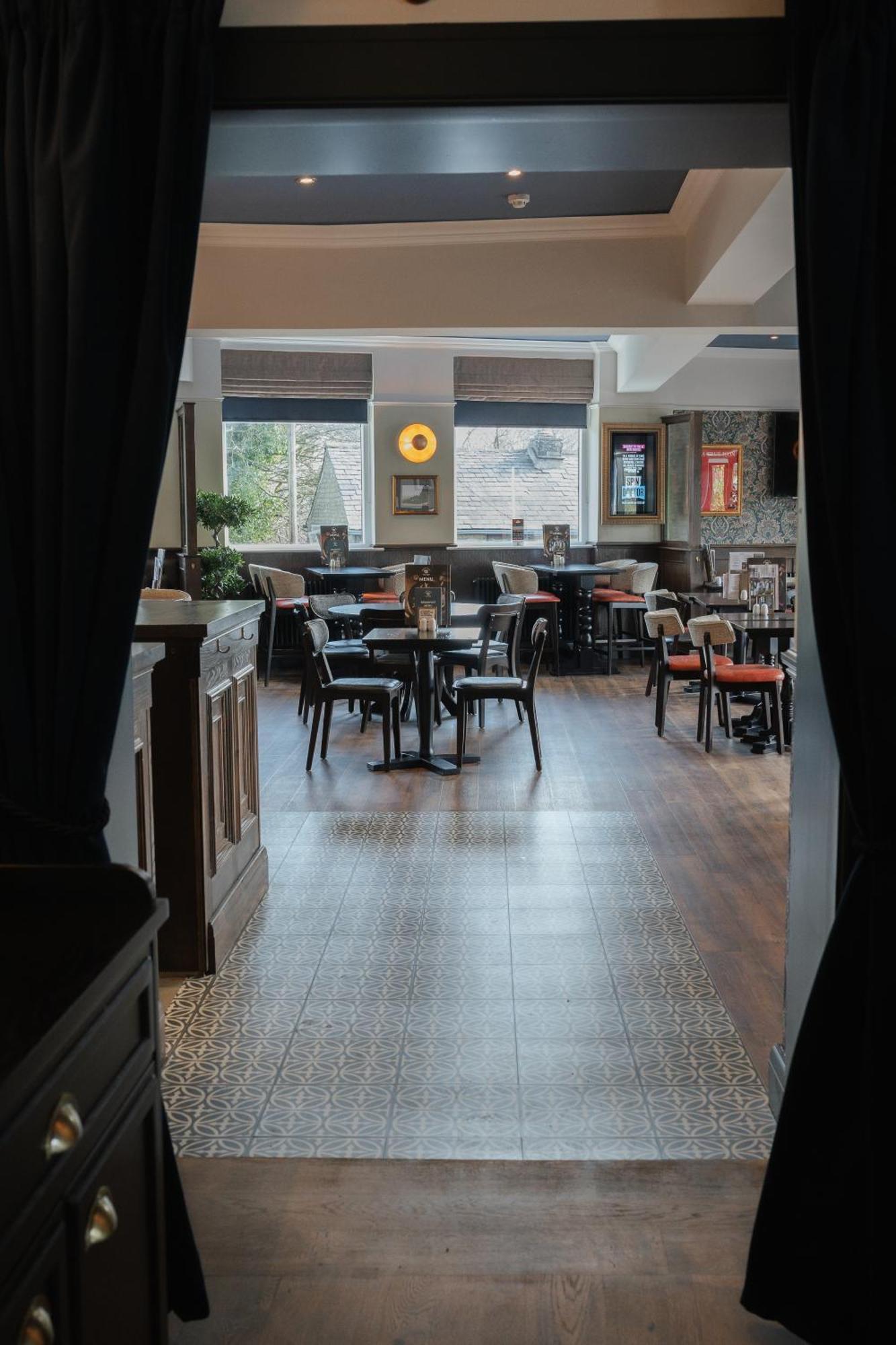 Black Dog Inn 博尔顿 外观 照片